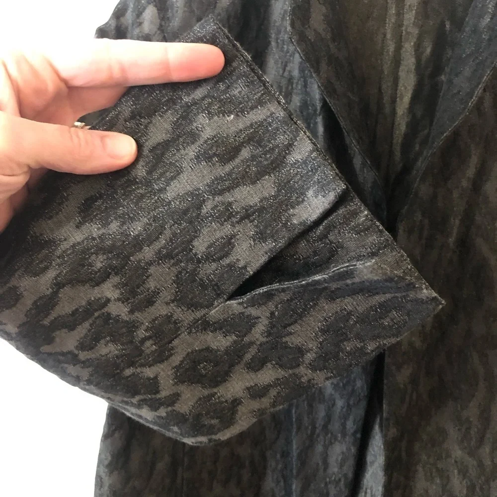 Eileen Fisher Ikat Embers Jacquard Blazer Jacket in Black Gray - Size Medium